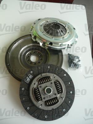 Σετ συμπλέκτη VALEO για VW BORA (1J2) 2.8 V6 4motion (1999 - 2005) 204hp AQP, AUE, BDE Image 0